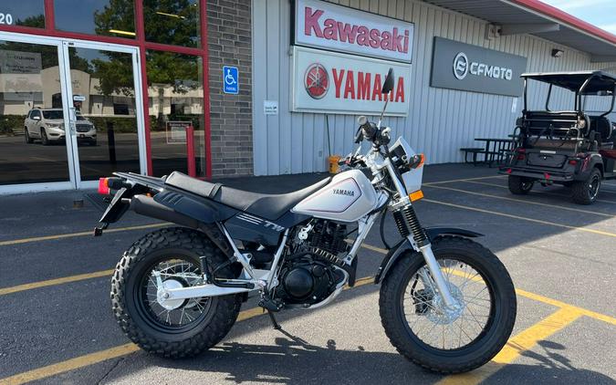 2025 Yamaha TW 200