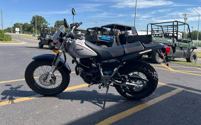 2025 Yamaha TW 200