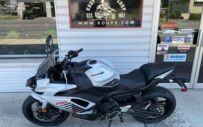 2026 Kawasaki Ninja® 650 ABS