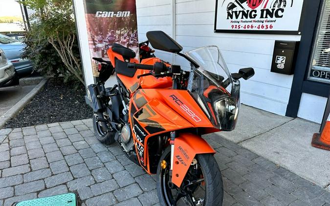 2023 KTM RC 390