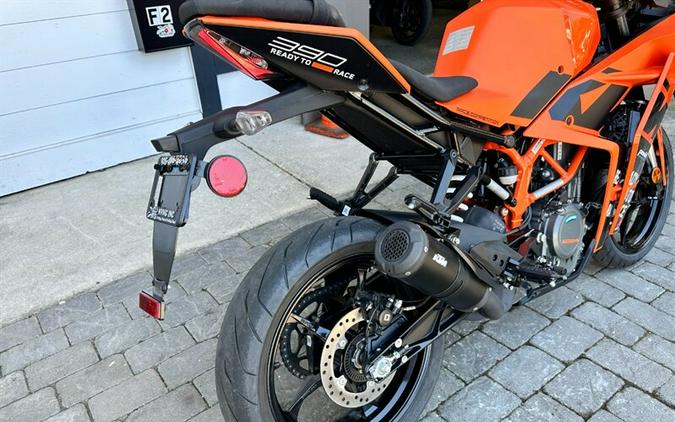 2023 KTM RC 390