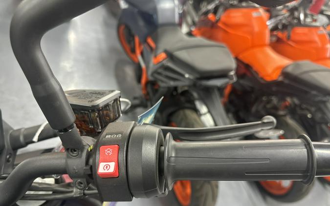 2024 KTM 790 DUKE