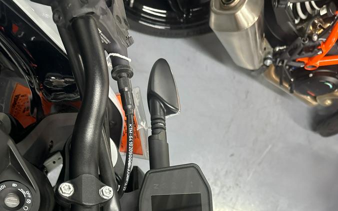 2024 KTM 790 DUKE