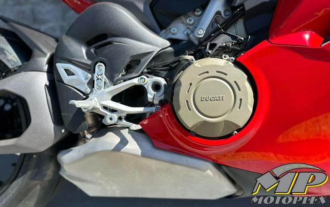 2025 Ducati Panigale V4 S
