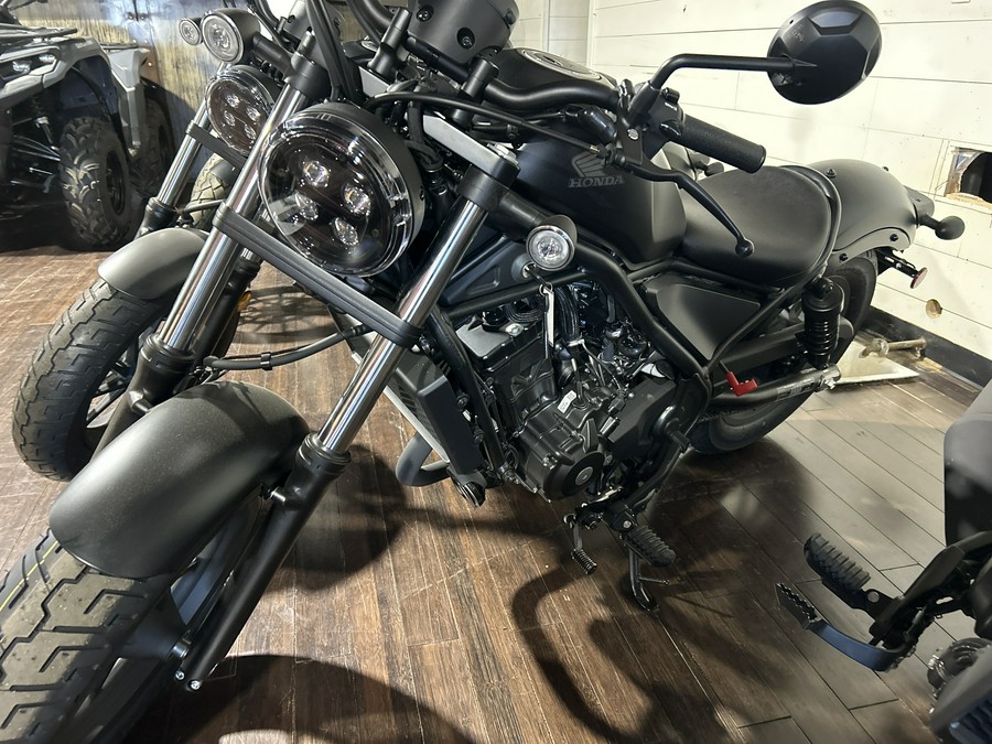 2026 Honda Rebel 300 E-Clutch