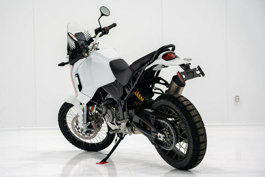 2023 Ducati DesertX Star White Silk