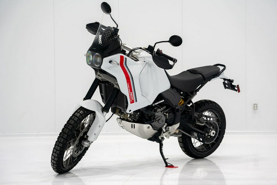 2023 Ducati DesertX Star White Silk