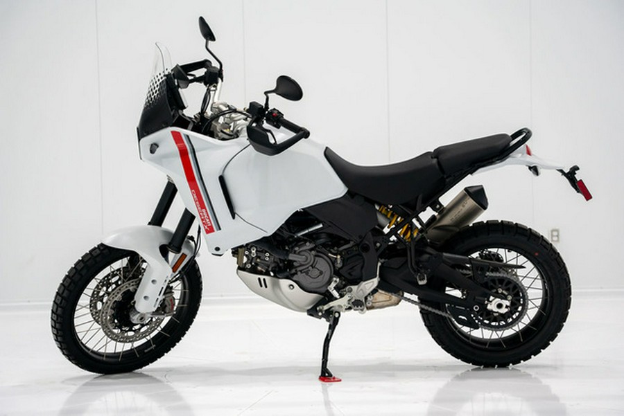 2023 Ducati DesertX Star White Silk
