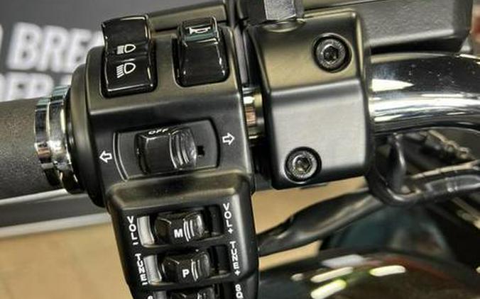 2026 Kawasaki Vulcan® 1700 Vaquero® ABS