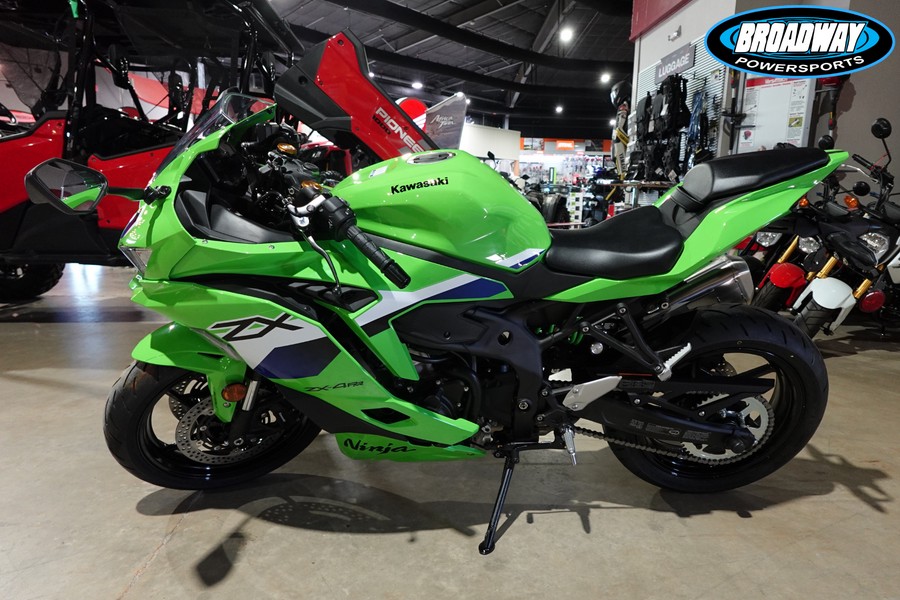 2026 Kawasaki Ninja® ZX™-4RR ABS
