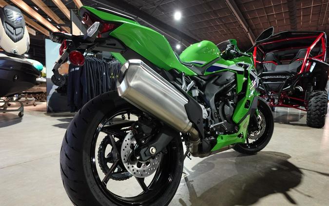 2026 Kawasaki Ninja ZX-4RR ABS