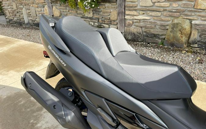 2025 Suzuki Burgman 400 Metallic Matte Black No. 2