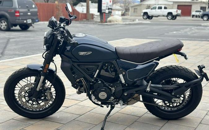 2024 Ducati Scrambler Nightshift (2G) Blue