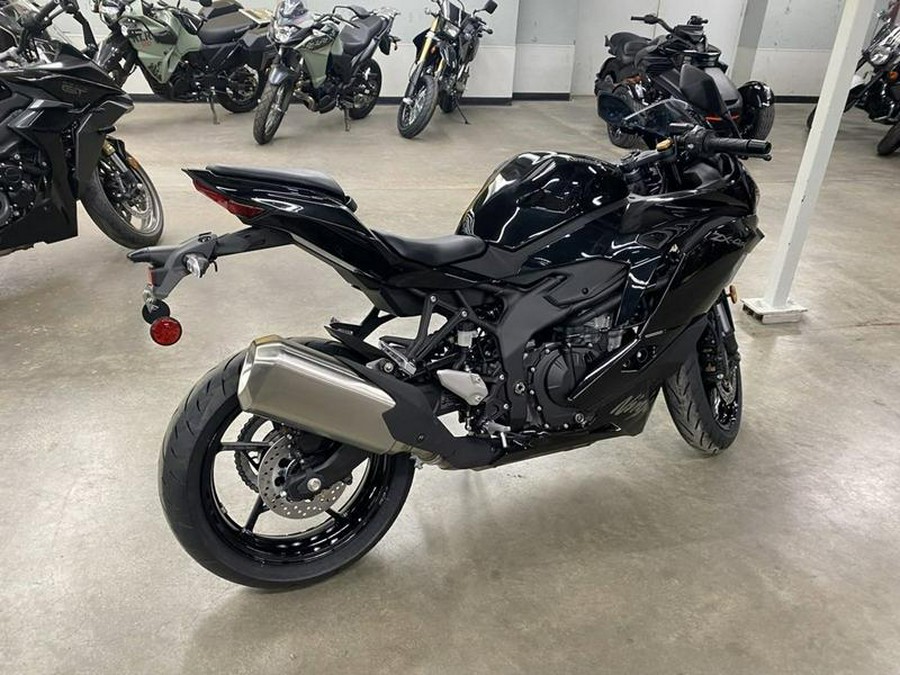 2024 Kawasaki Ninja® ZX™-4R ABS