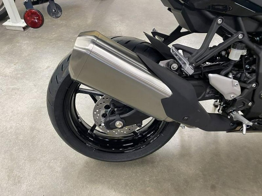 2024 Kawasaki Ninja® ZX™-4R ABS