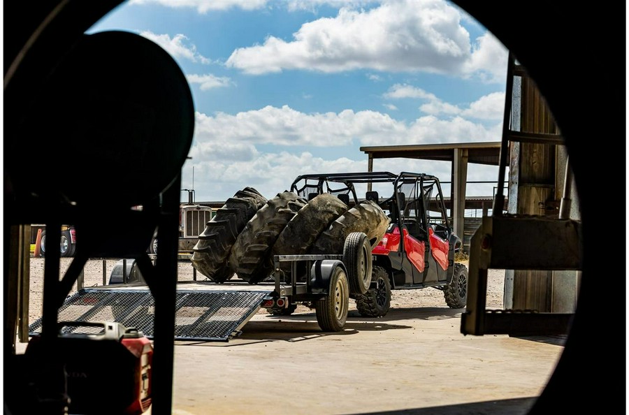 2023 Honda PIONEER 1000-6 DLX CREW