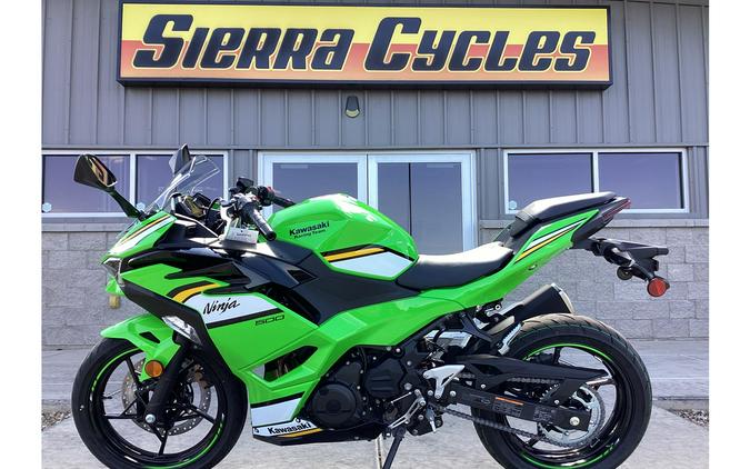2025 Kawasaki Ninja® 500 KRT Edition