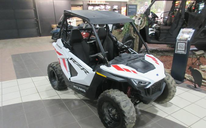 2023 POLARIS RZR 200 EFI