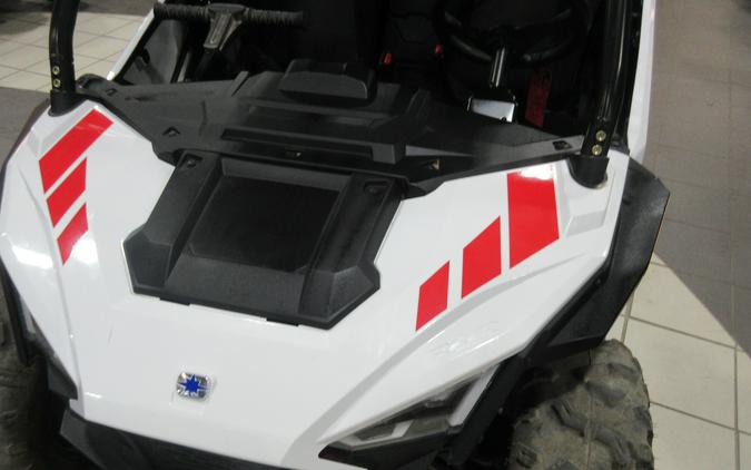 2023 POLARIS RZR 200 EFI