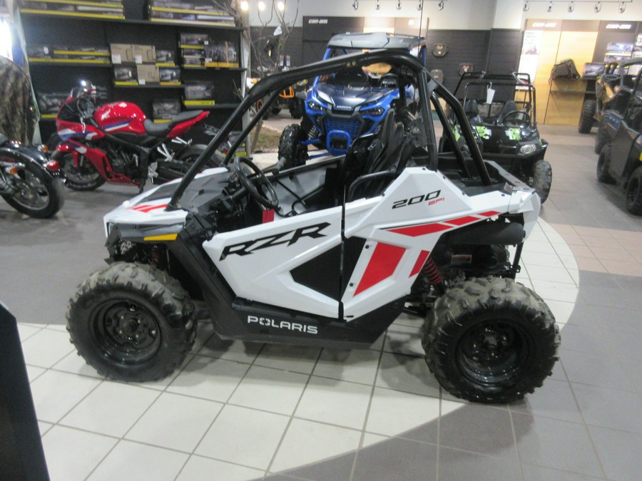 2023 POLARIS RZR 200 EFI