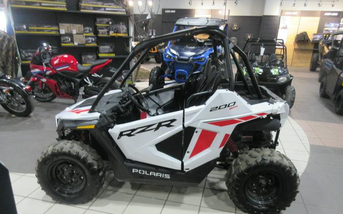 2023 POLARIS RZR 200 EFI