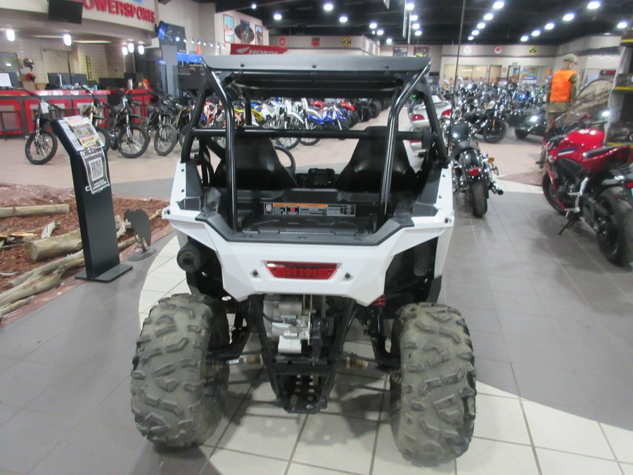 2023 POLARIS RZR 200 EFI