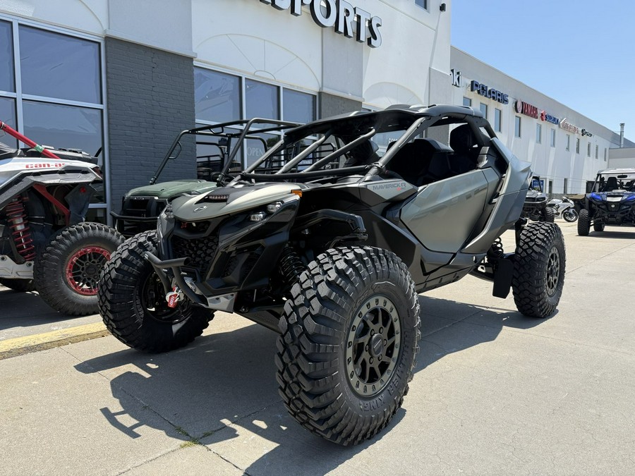 2027 Can-Am Maverick R 999T X RC