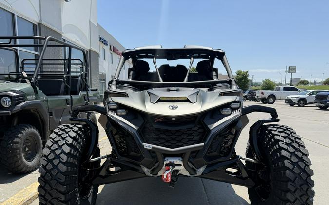 2027 Can-Am Maverick R 999T X RC