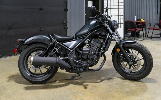 2026 Honda Rebel 300 E-Clutch