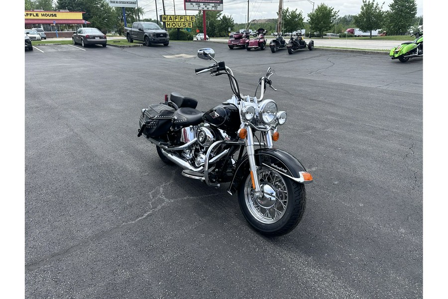 2013 Harley-Davidson® FLSTC Heritage Softail® Classic