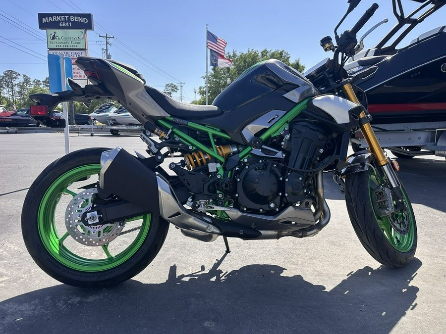 2025 Kawasaki ZR900TSFNL