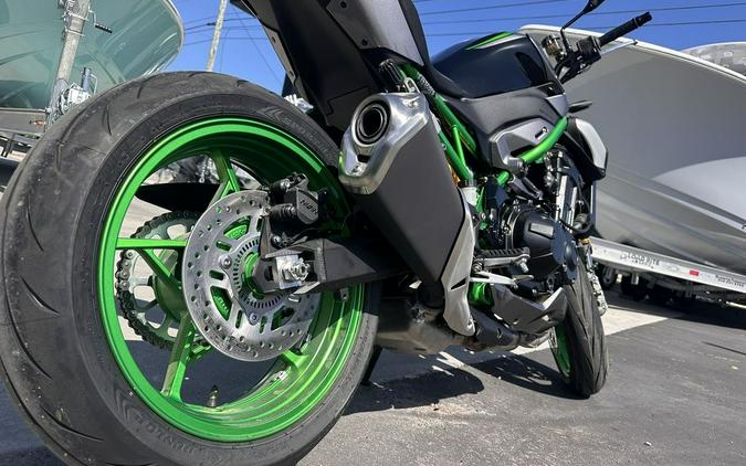2025 Kawasaki ZR900TSFNL