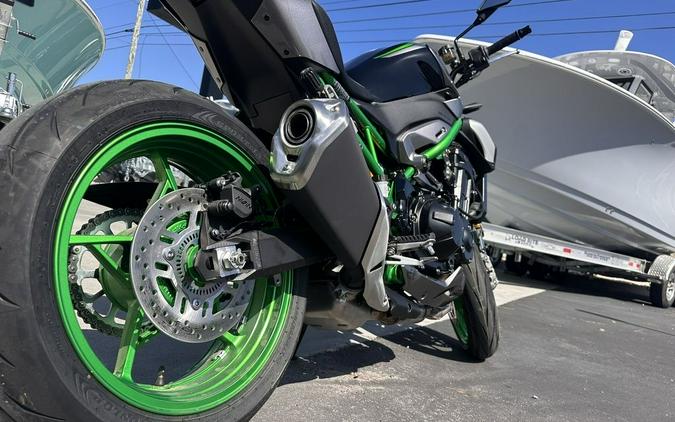 2025 Kawasaki ZR900TSFNL
