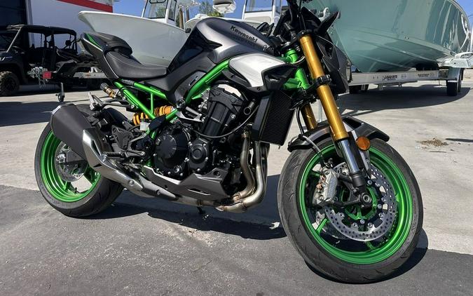 2025 Kawasaki ZR900TSFNL