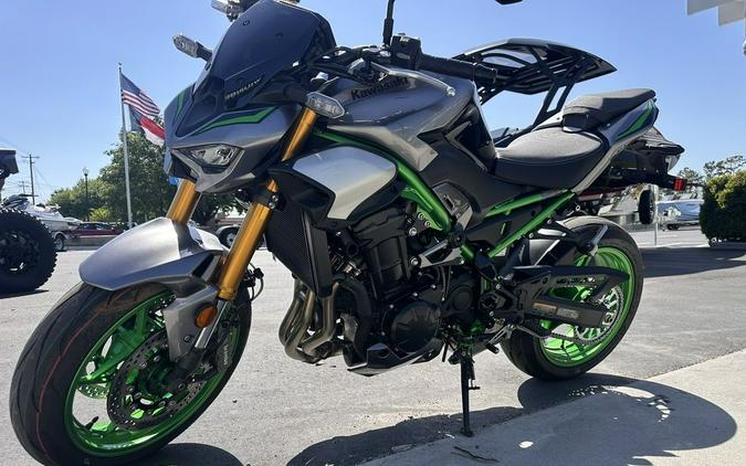 2025 Kawasaki ZR900TSFNL
