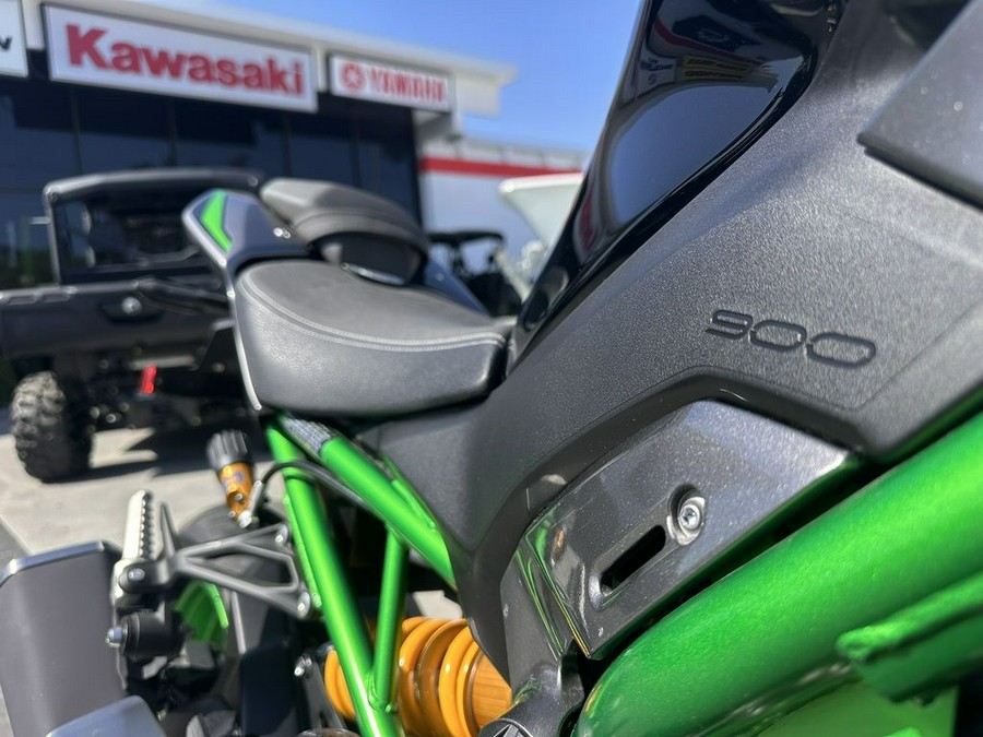 2025 Kawasaki ZR900TSFNL