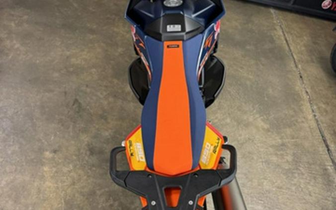 2027 KTM Adventure 890 R Rally