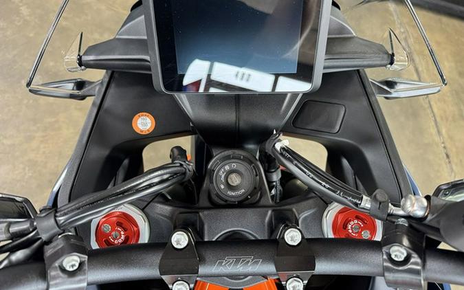 2027 KTM Adventure 890 R Rally