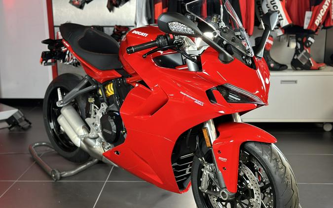 2024 Ducati Supersport