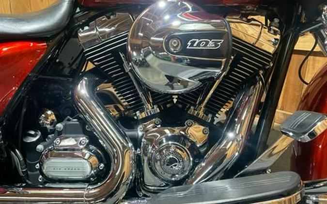 2013 Harley-Davidson Road Glide® Custom