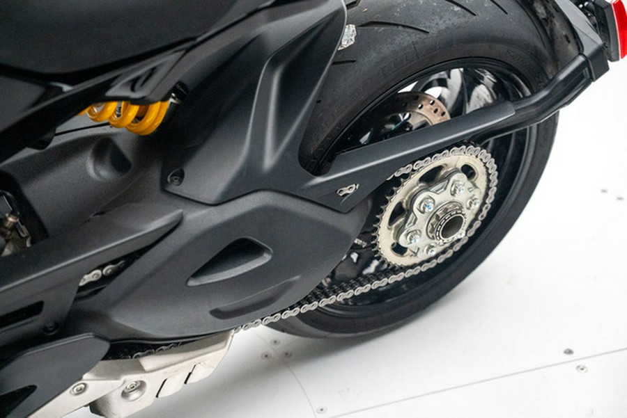2024 Ducati Diavel V4 Black