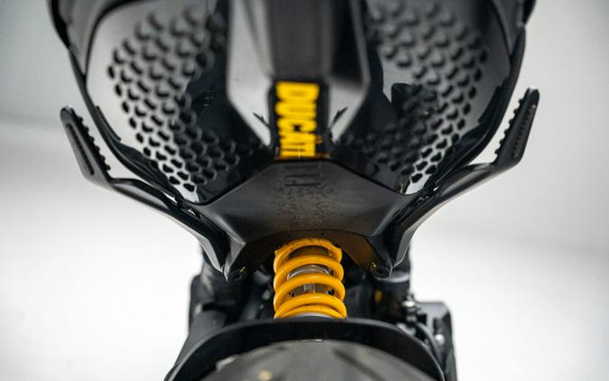 2024 Ducati Diavel V4 Black