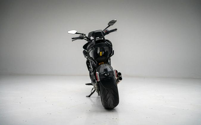 2024 Ducati Diavel V4 Black