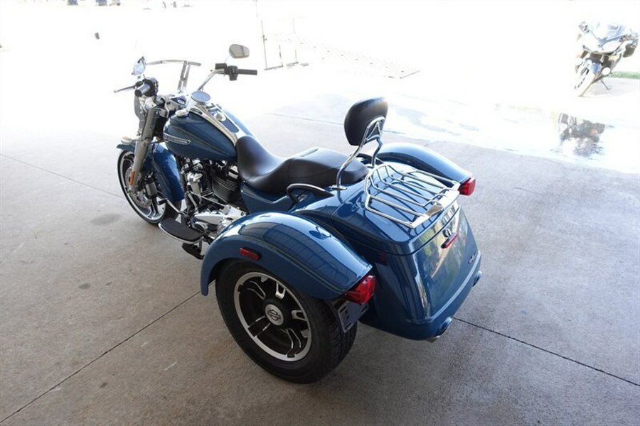 2021 Harley-Davidson Freewheeler