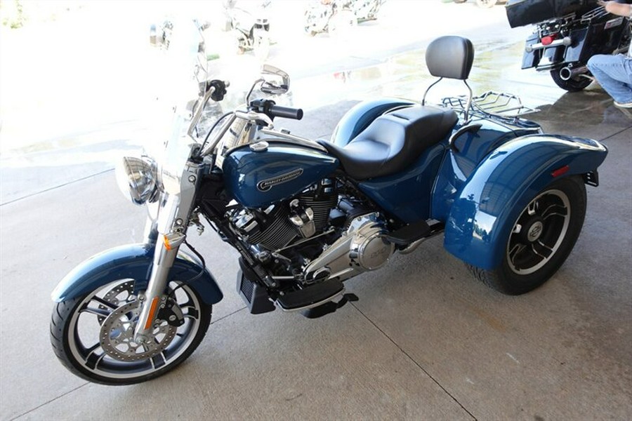 2021 Harley-Davidson Freewheeler