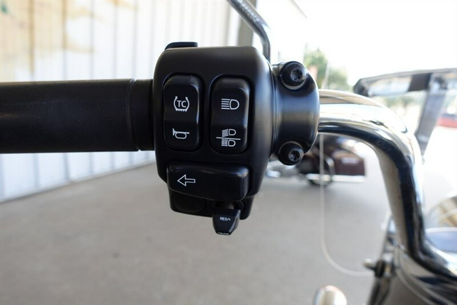 2021 Harley-Davidson Freewheeler