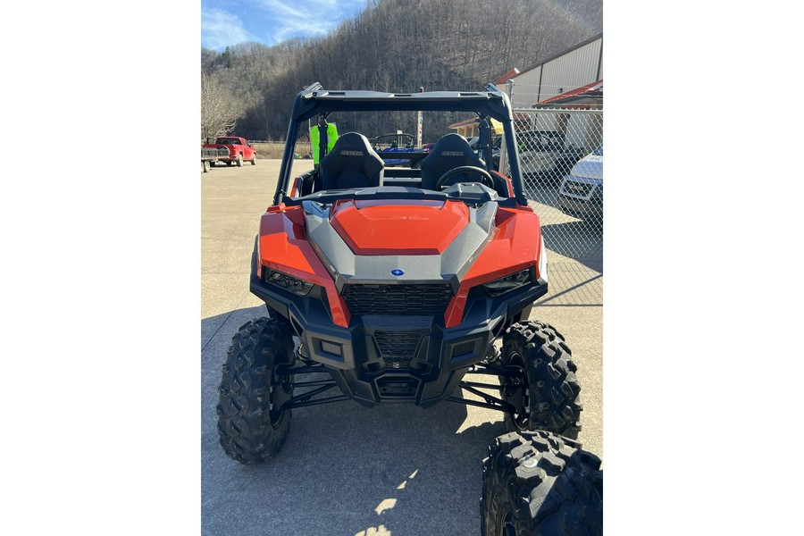 2024 Polaris Industries GENERAL PREMIUM