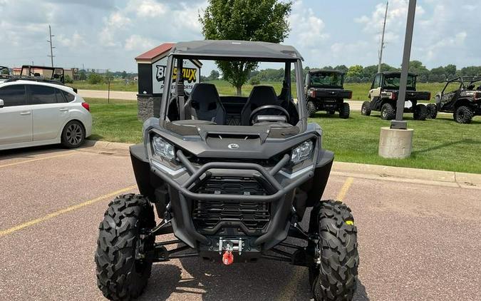 2024 Can-Am® Commander XT 700