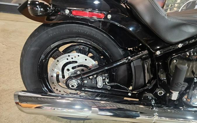 2025 Harley-Davidson Softail FXBB - Street Bob