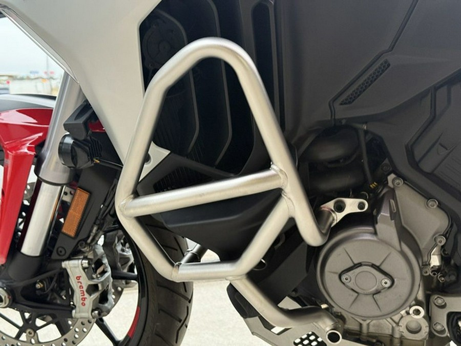 2021 Ducati Multistrada V4S Ducati Red / Alloy Wheels